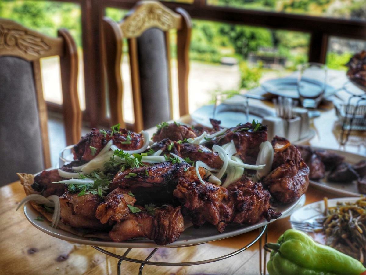 Kirch Hotel & Restaurant Горис Экстерьер фото
